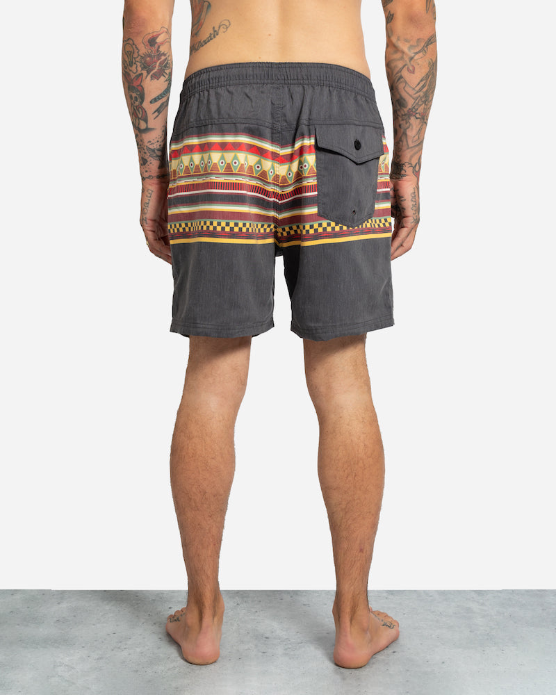 Risky Beachshort Black Reservation