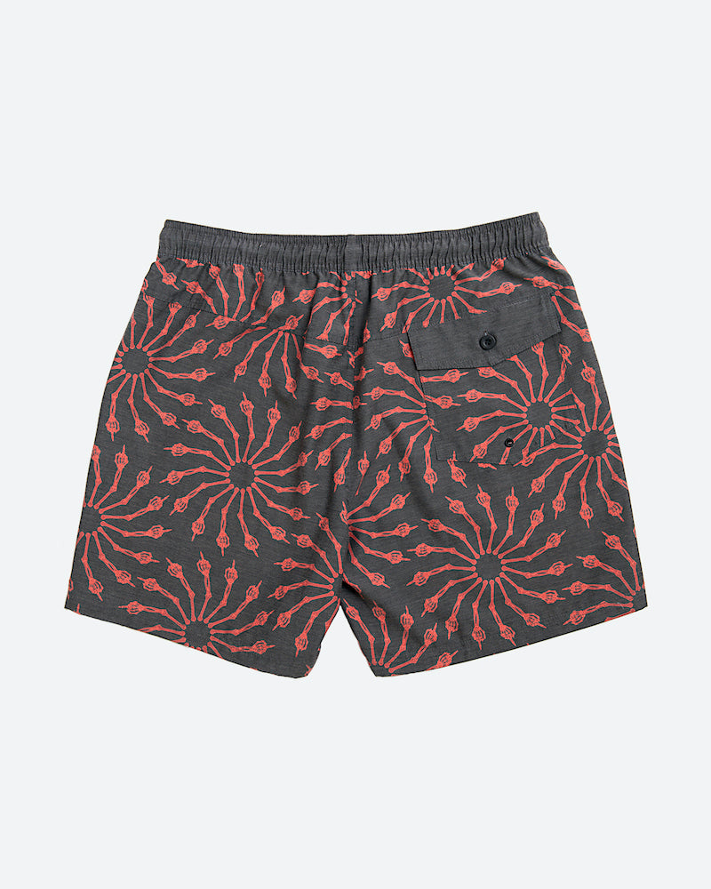 Risky Beachshort Black Wheel Of Life