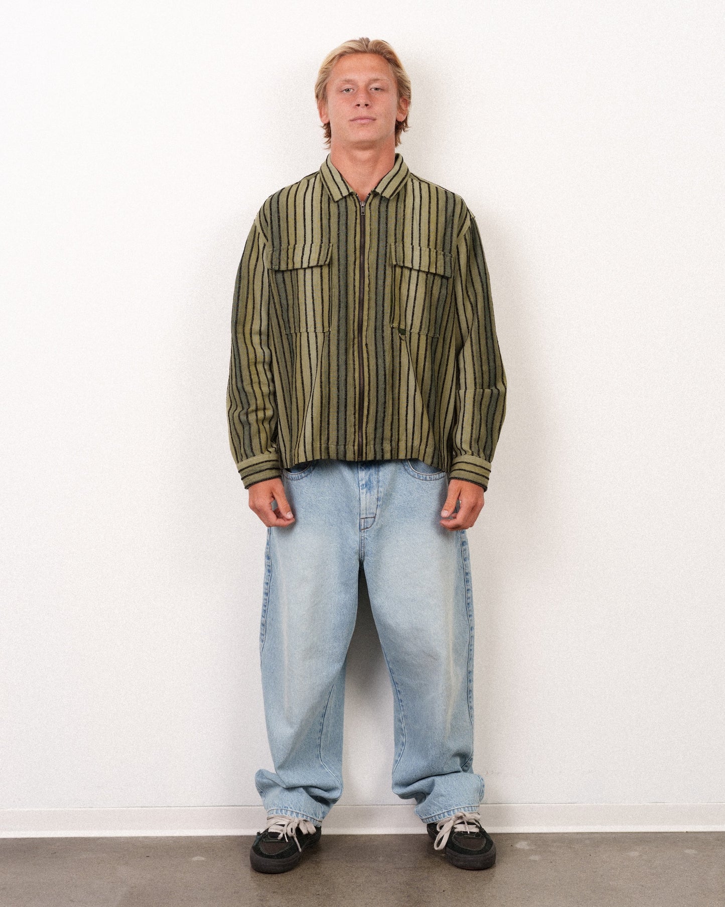 Heater Full Zip Long Sleeve Woven Olive
