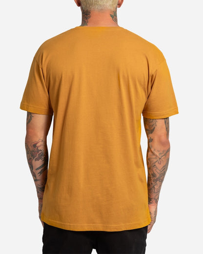 Skip Work Tee Old Gold