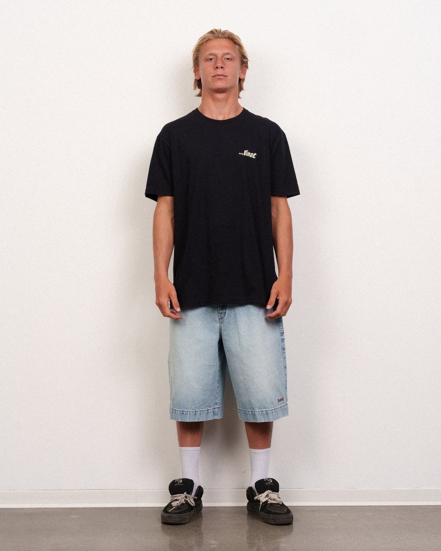 Linear Lam Tee Black