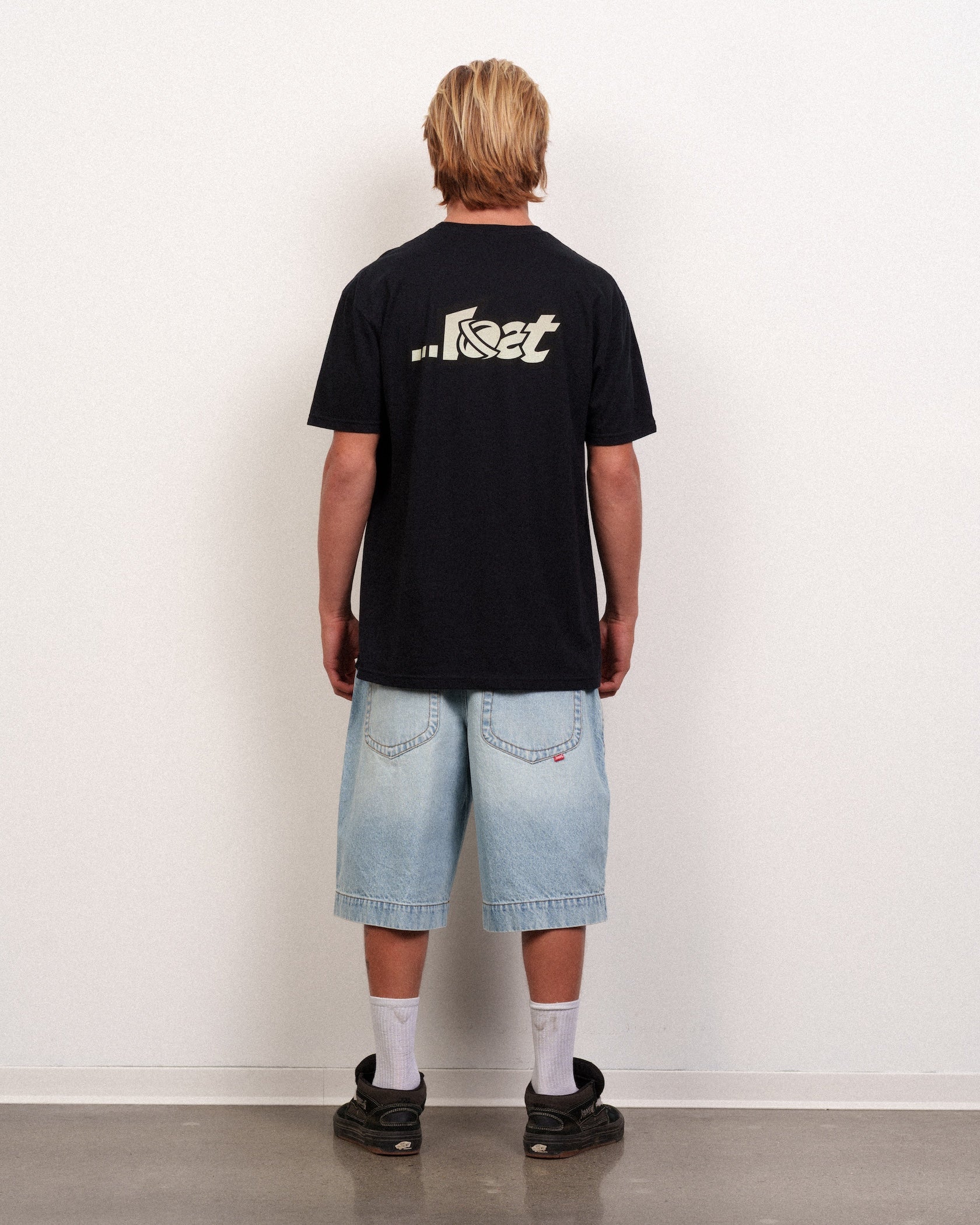 Linear Lam Tee Black – Lost Enterprises