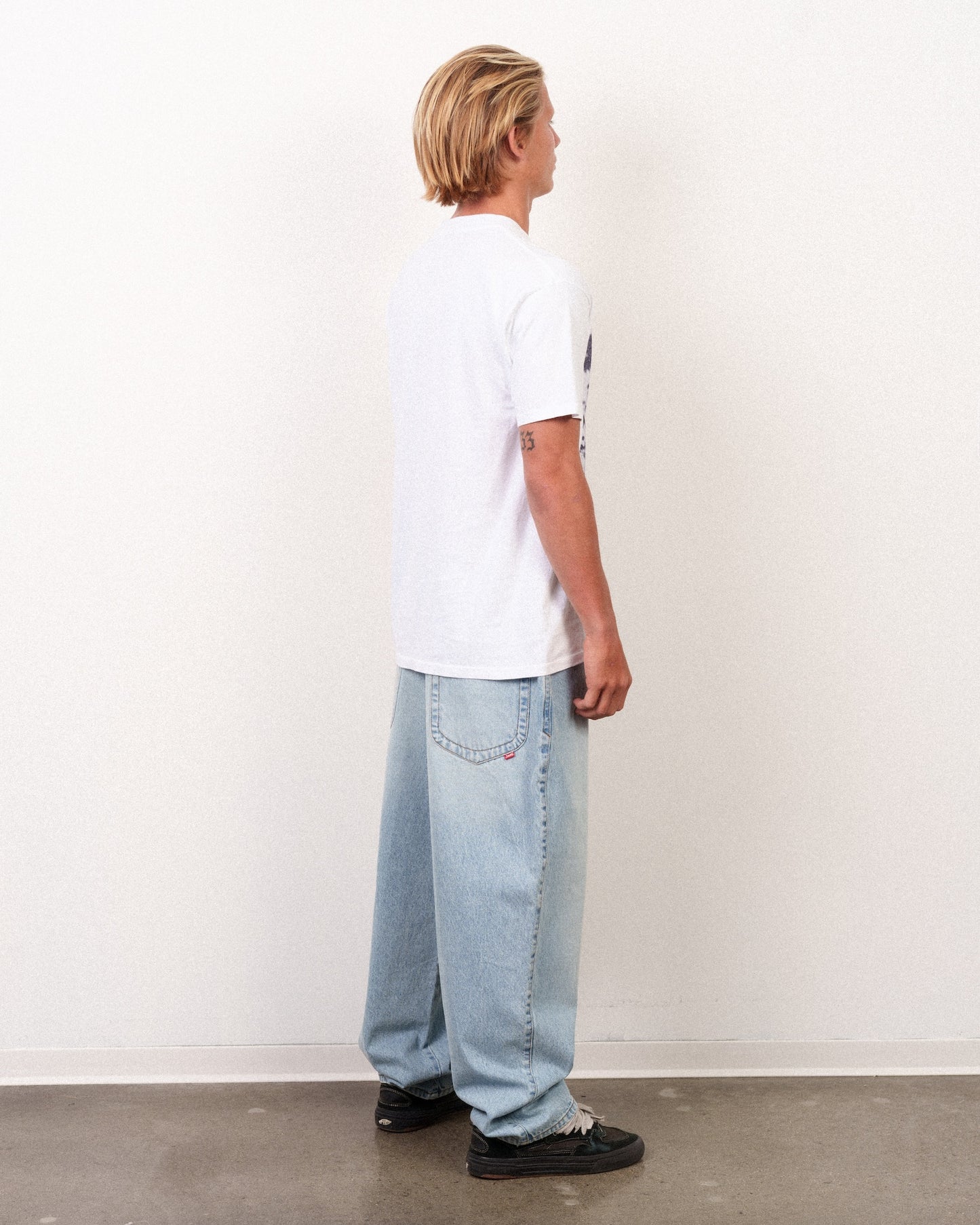 Daisy Days Tee White Enzyme