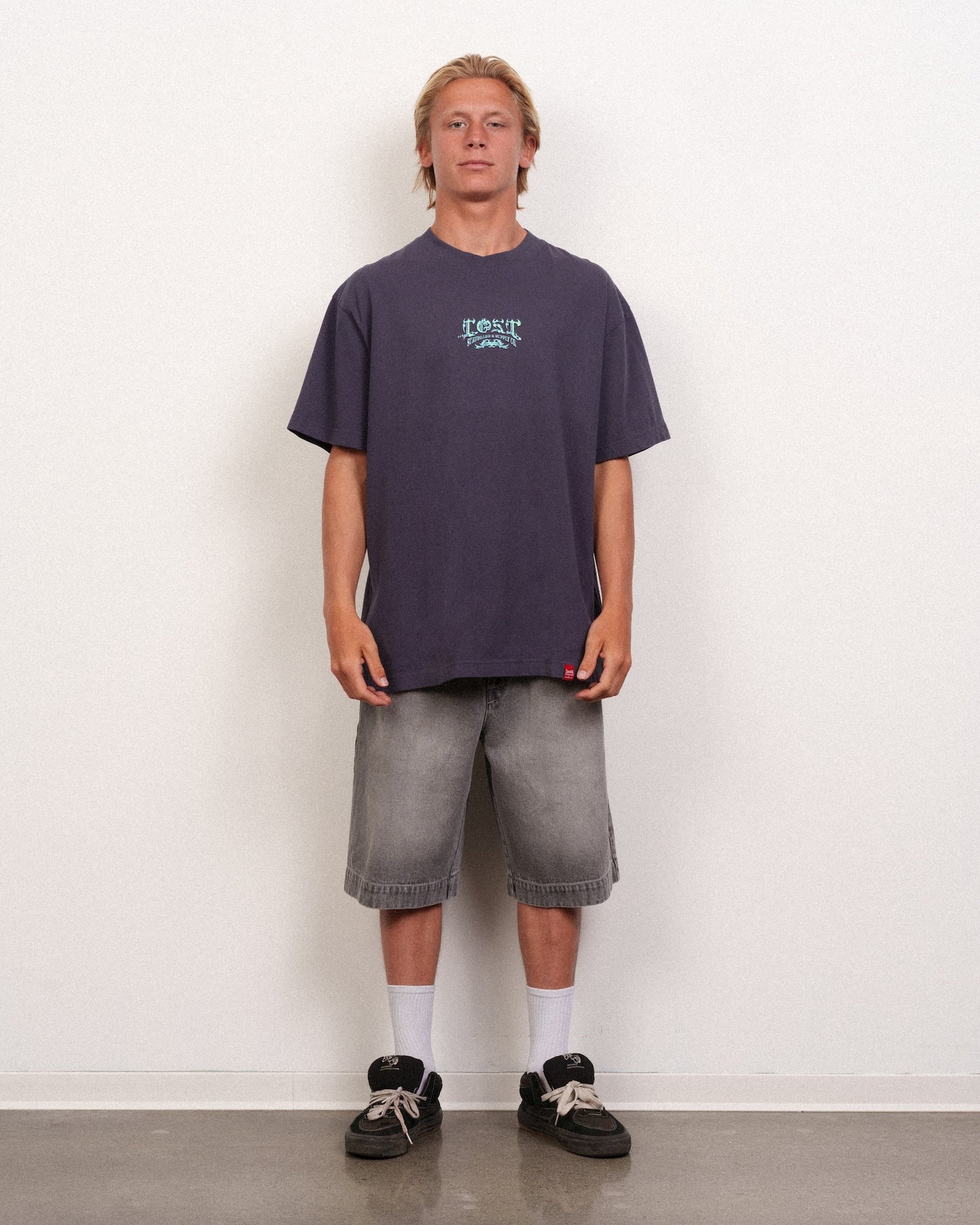 Arched Gnarly Logo Boxy Tee Navy