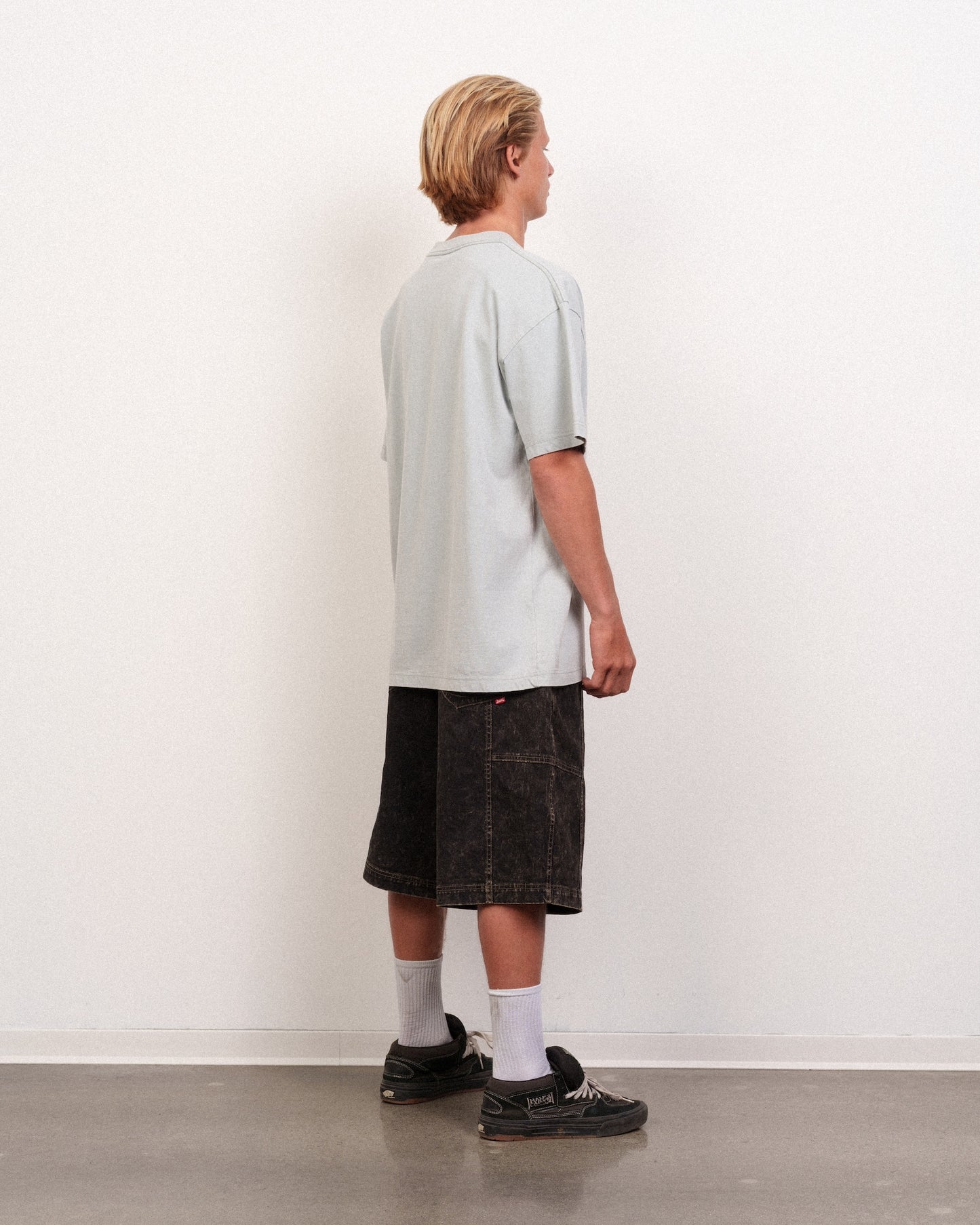 Fang Logo Boxy Tee Grey Snow