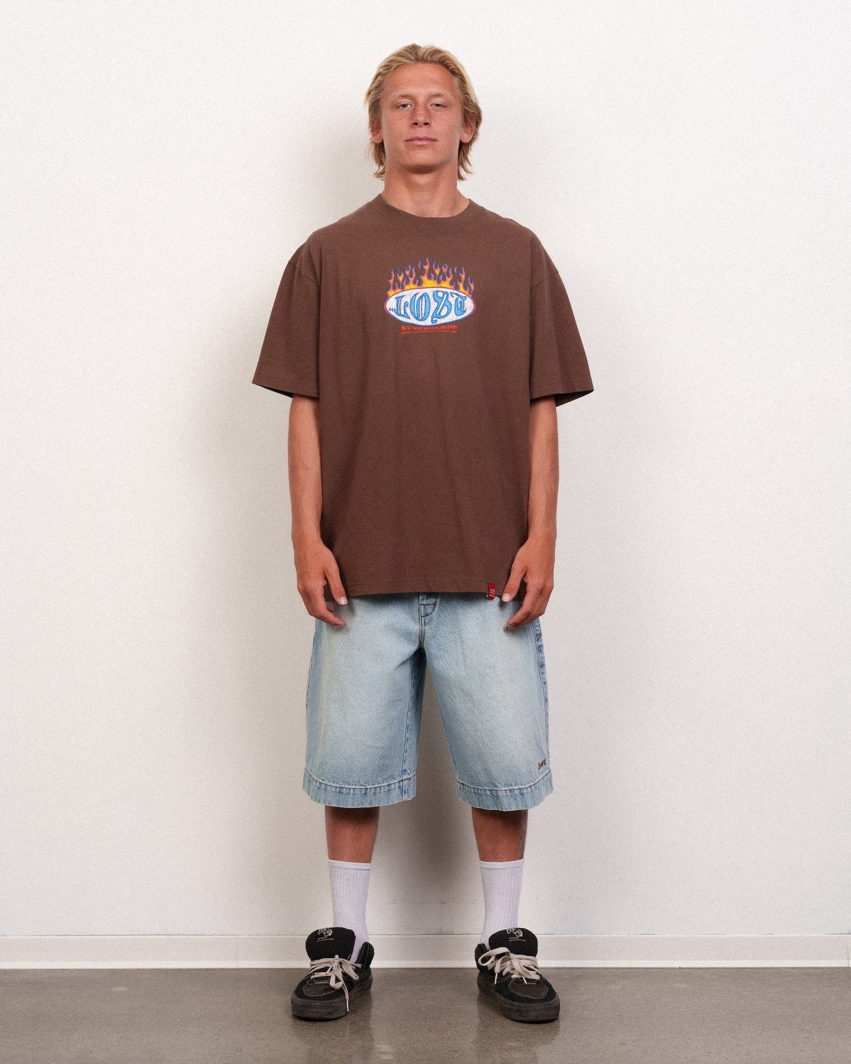 礼賛　武道館 T-SHIRT / ブラウン　XL FLAMER LOGO BOXY TEE CHOCOLATE SNOW – Lost Enterprises