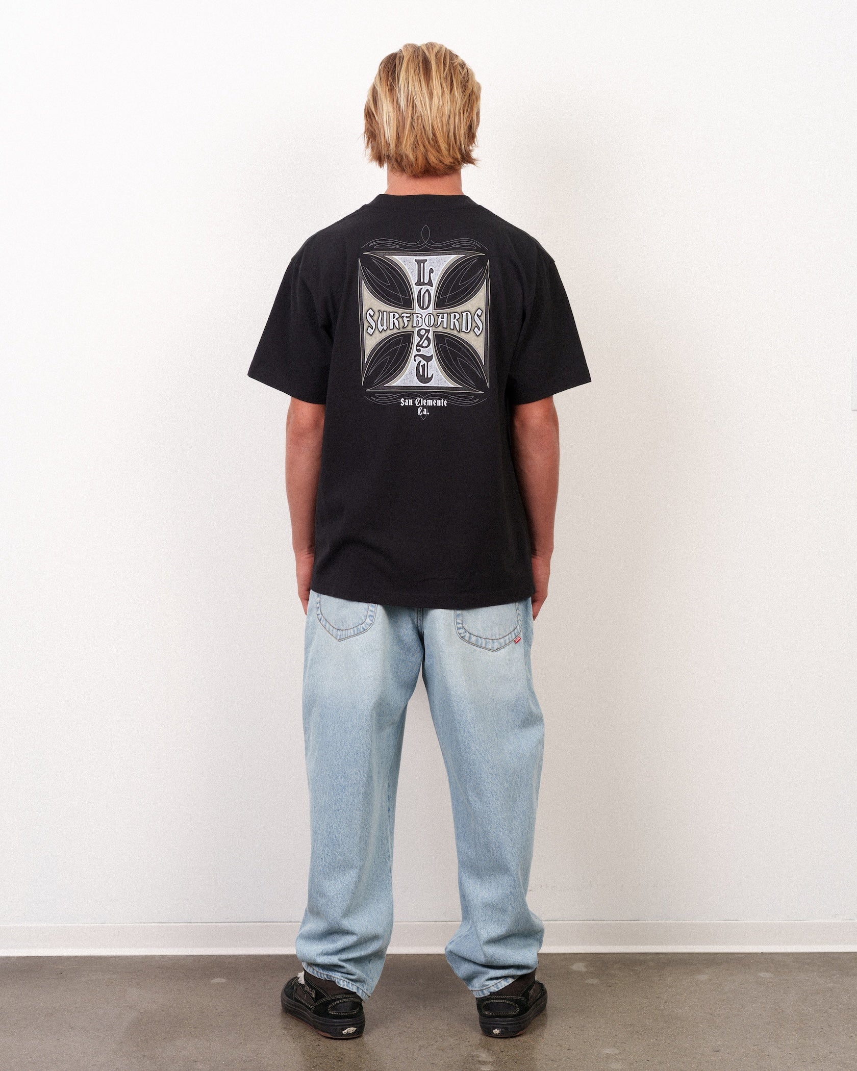 Crossed Boxy Tee Black – Lost Enterprises