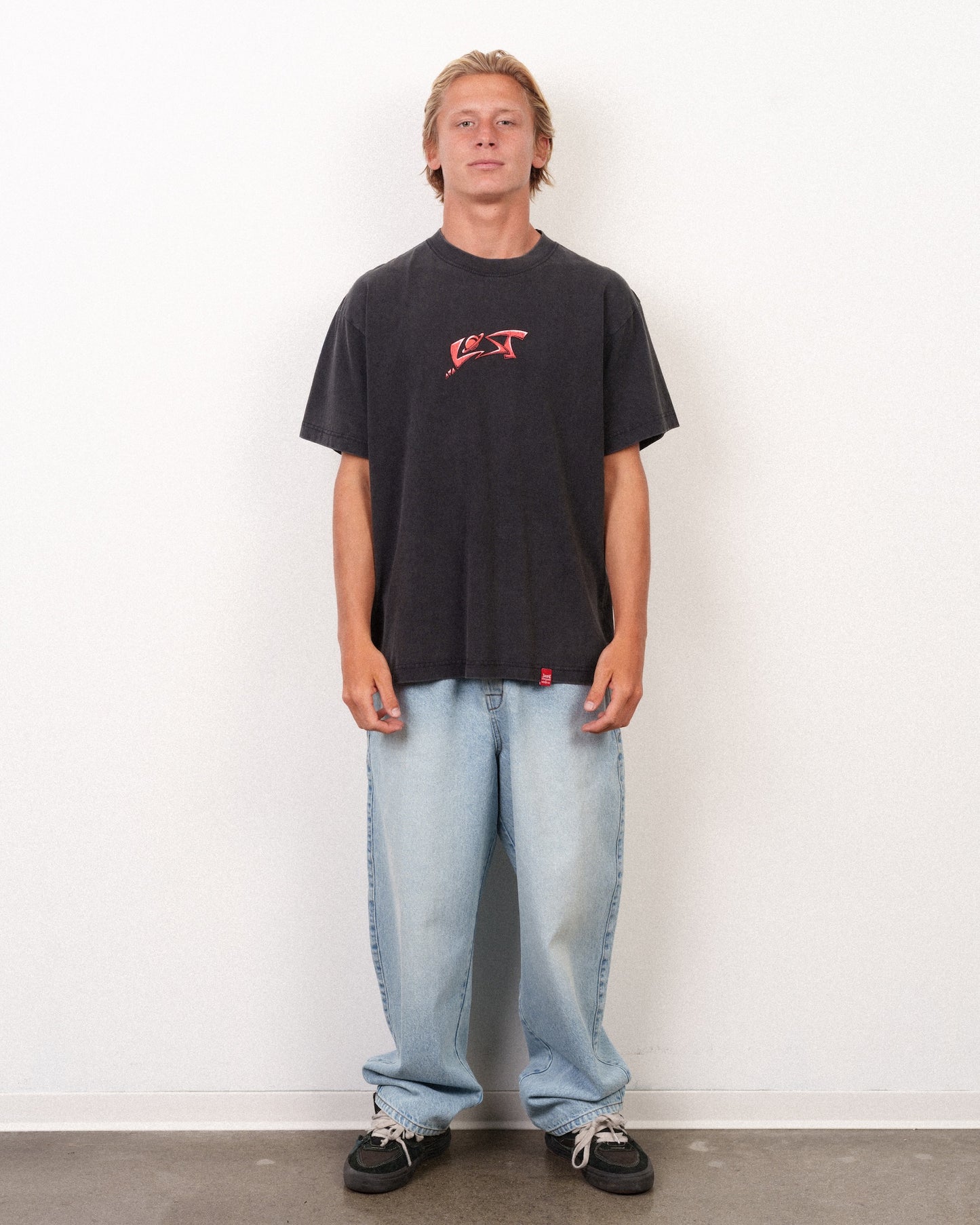 Spiraling Boxy Tee Vintage Black
