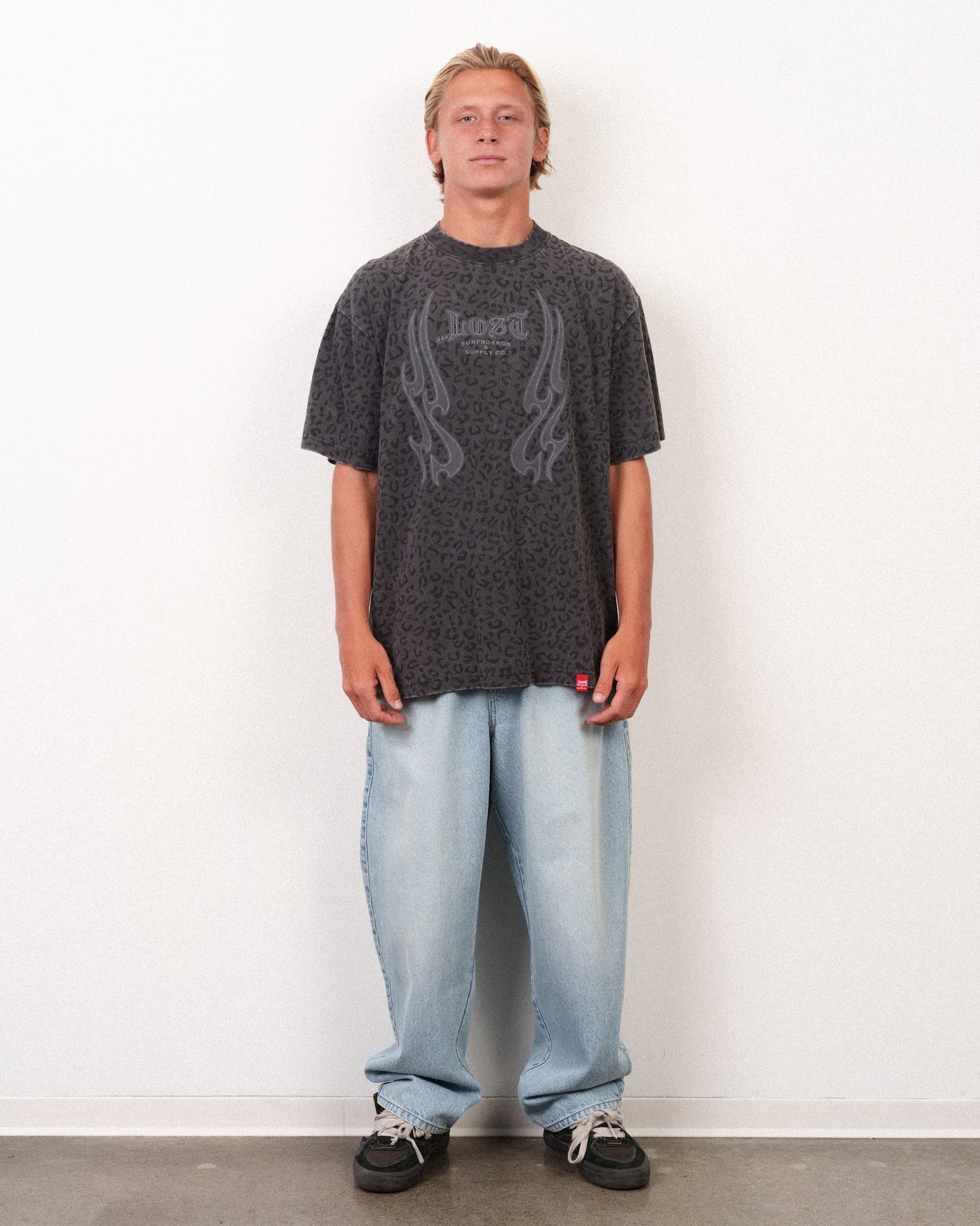 Fang Boxy Tee Vintage Grey Leopard