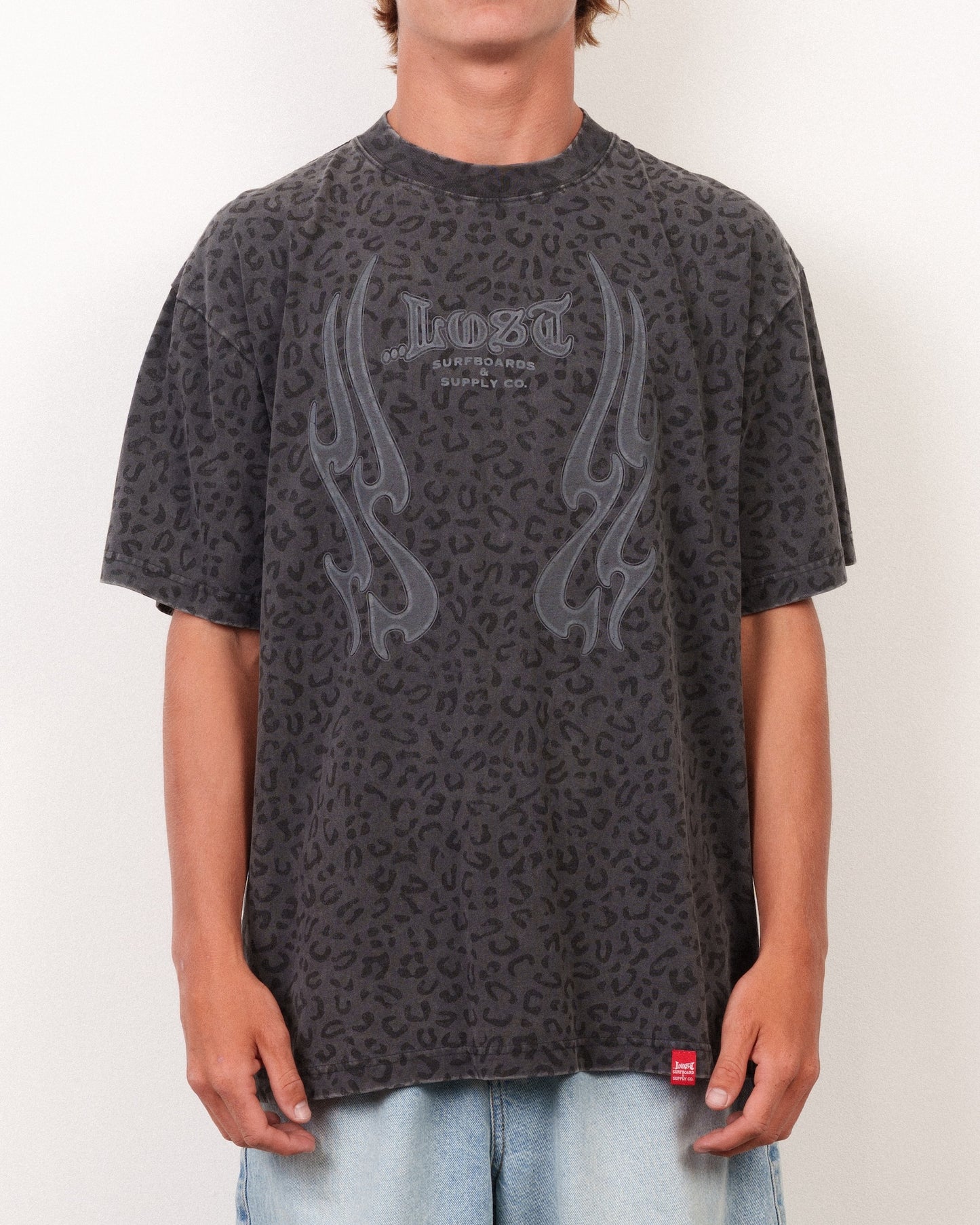 Fang Boxy Tee Vintage Grey Leopard