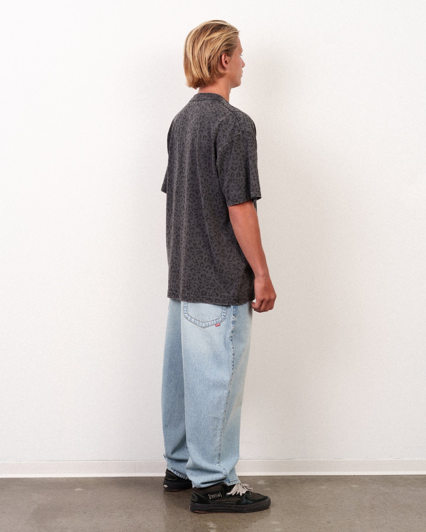 Fang Boxy Tee Vintage Grey Leopard