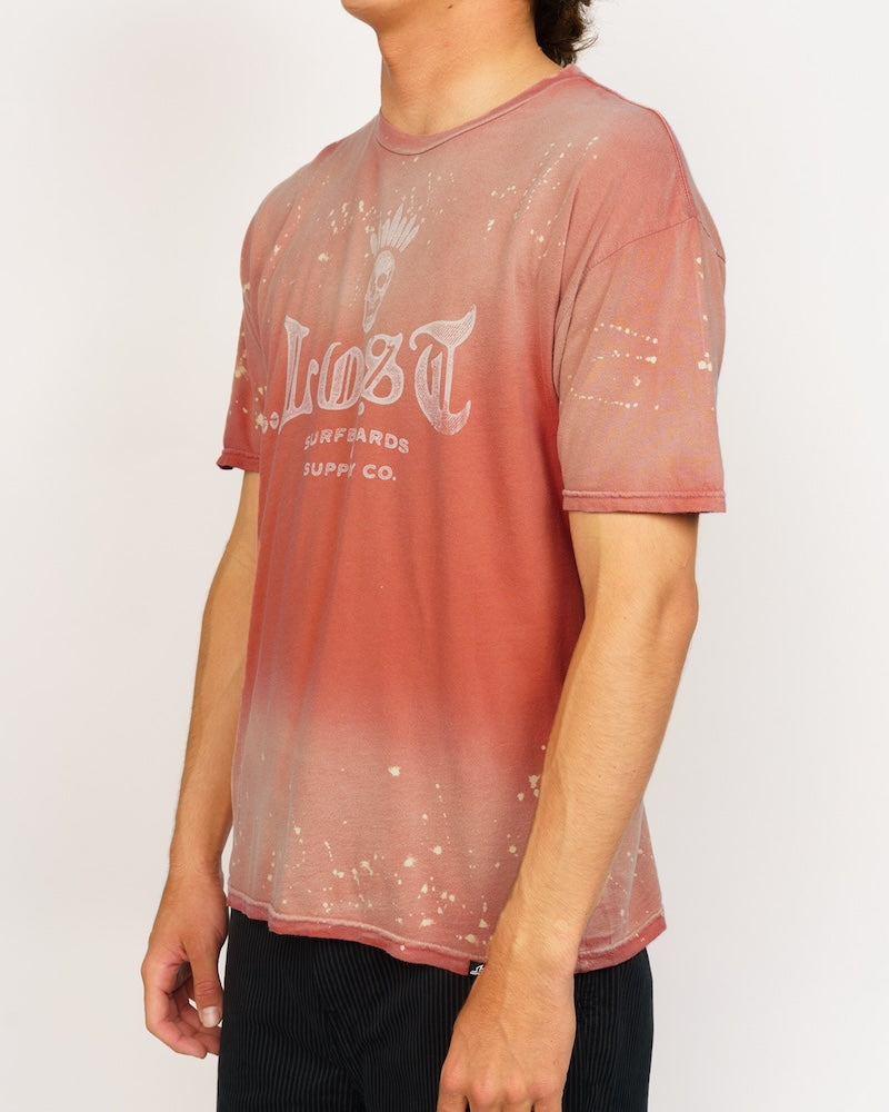King Skully Tee Faded Red Spray