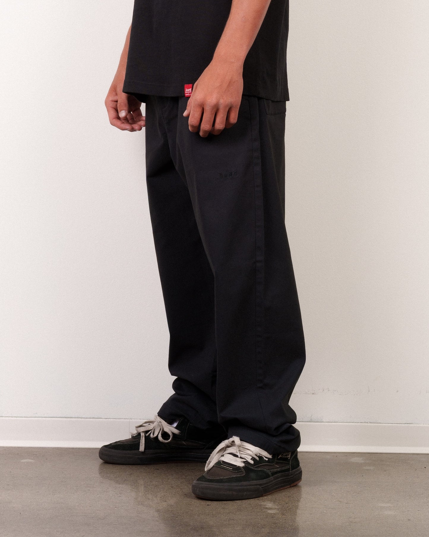 The Cobra Chino Pants Black