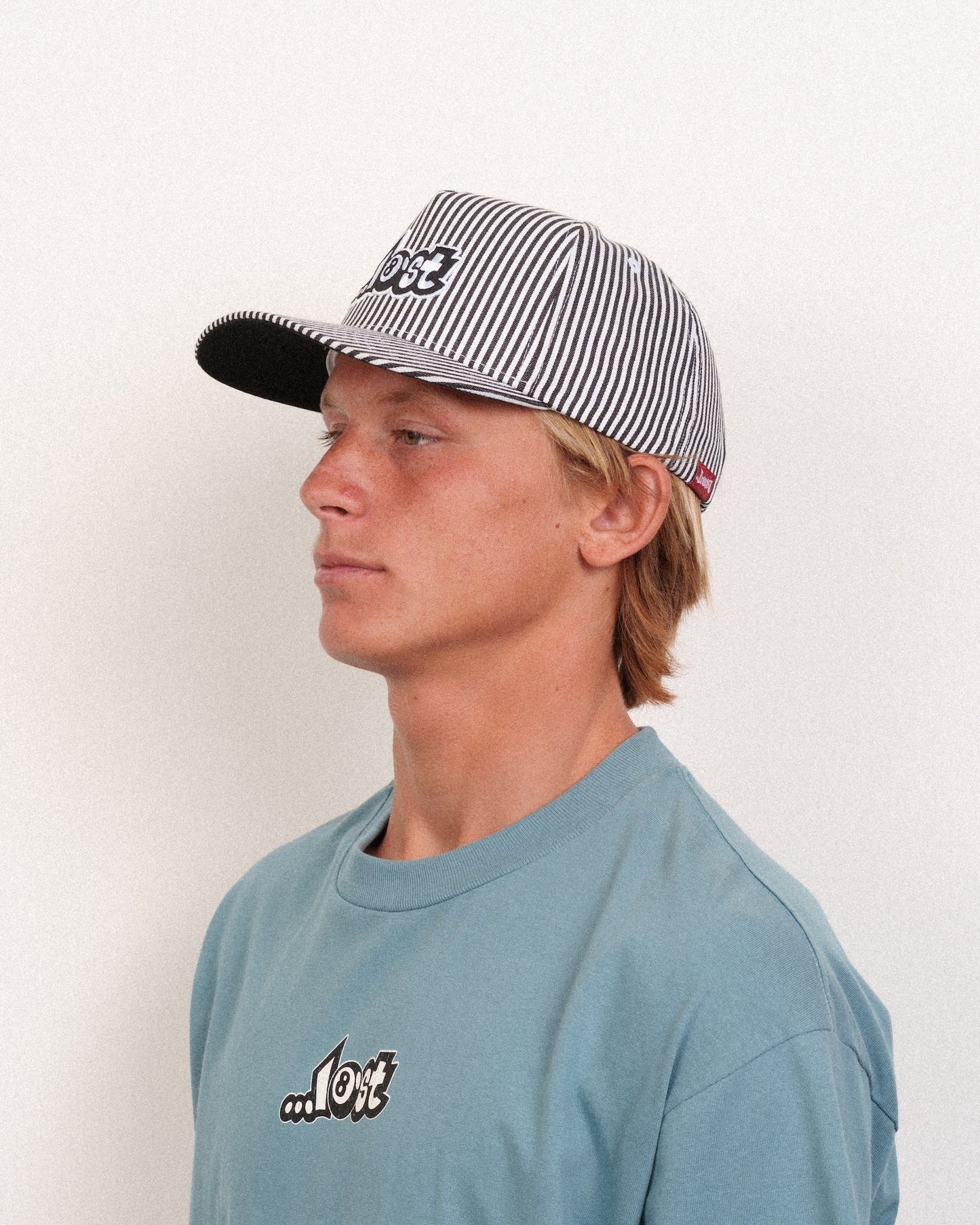 8-Ball Logo Snapback Black