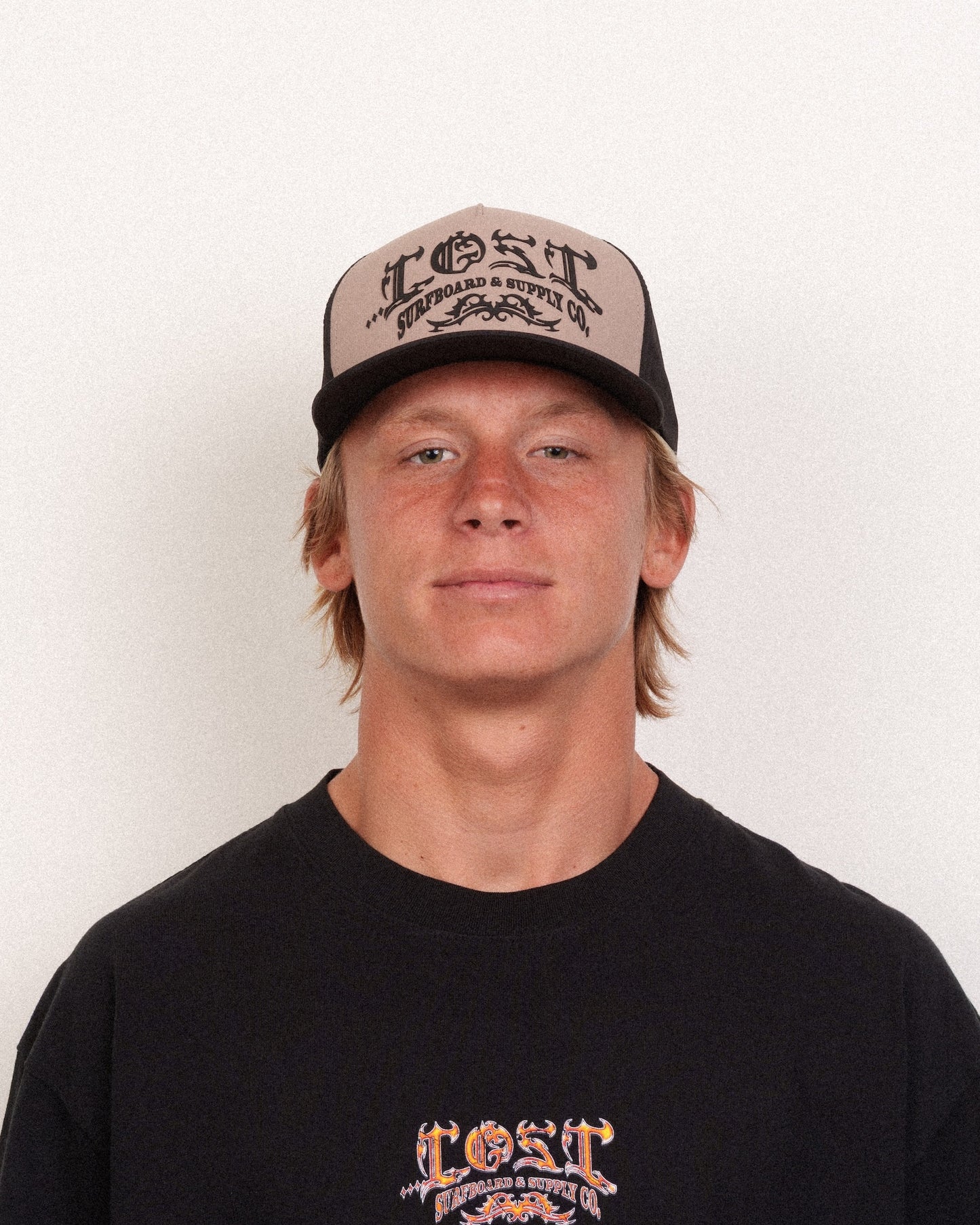Gnarly Lost Trucker Black / Khaki